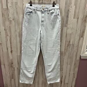 Universal Thread Vintage Straight Canadian Denim Light Wash Jeans Womens 2/26